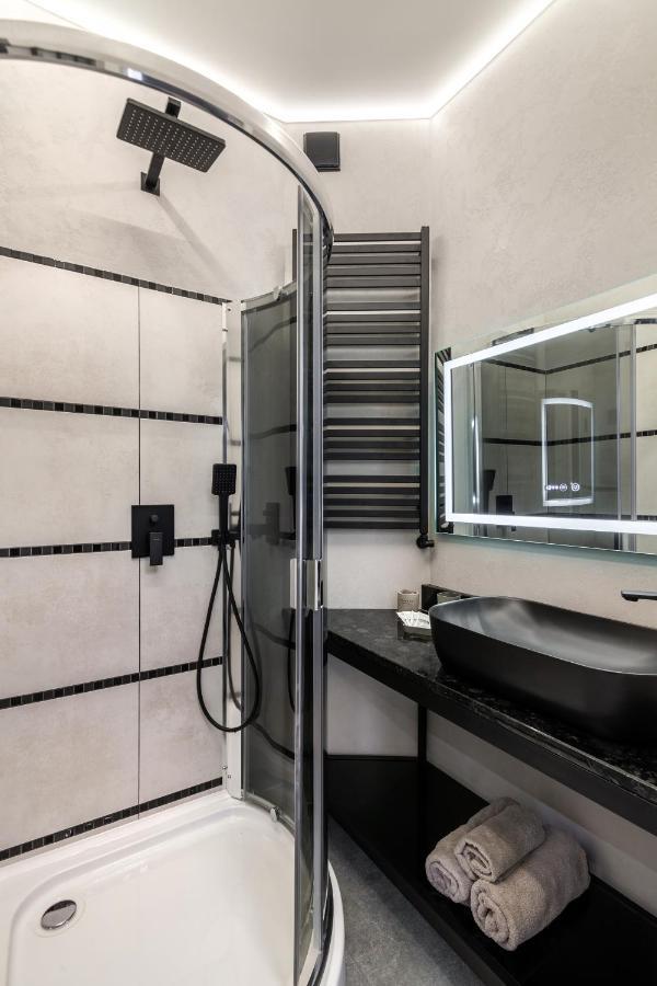 Two Bedrooms 13 Shpytalna Street Λβιβ Εξωτερικό φωτογραφία