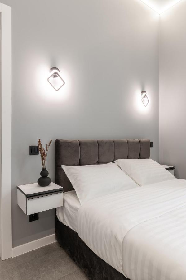 Two Bedrooms 13 Shpytalna Street Λβιβ Εξωτερικό φωτογραφία